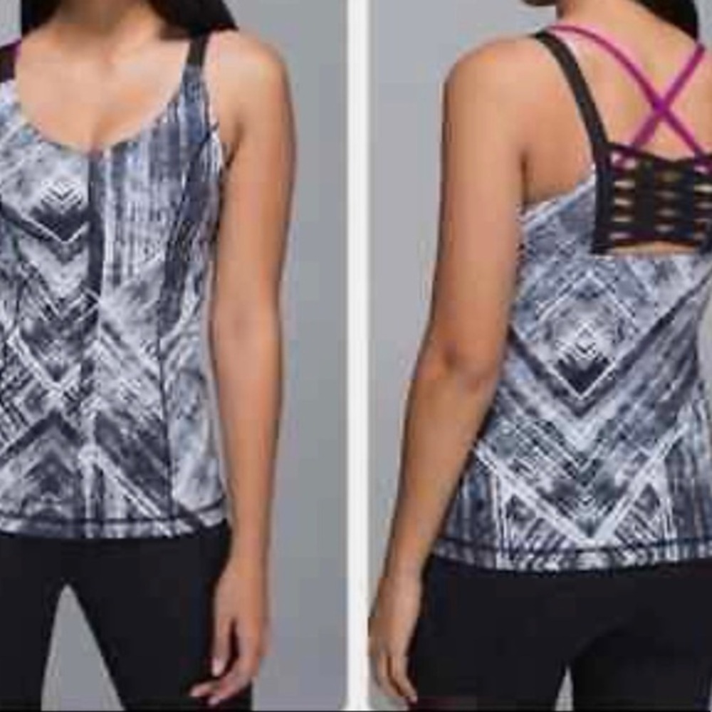 Lululemon Hot to  Street Tank